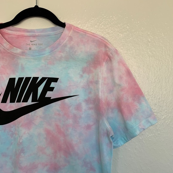 CUSTOM Nike Tie Dye Medium Shirt and Sock Bundle - Picture 9 of 15